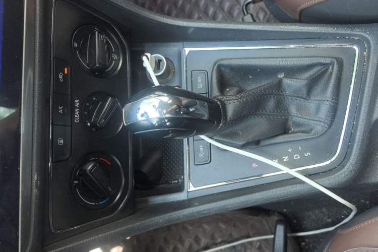 Used Volkswagen Lavida 2019 Lavida Start 1.5L Automatic Comfort Edition China VI Standard Gear Lever