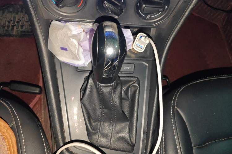 Used Volkswagen Lavida 2019 Lavida Start 1.5L Automatic Trendy Version China VI Standard Gear Lever