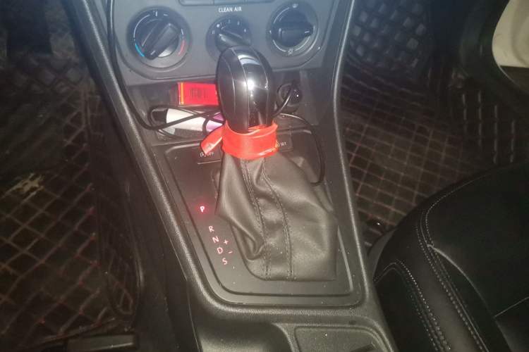 Used Volkswagen Lavida 2019 Lavida Start 1.5L Automatic Trendy Version China VI Standard Gear Lever