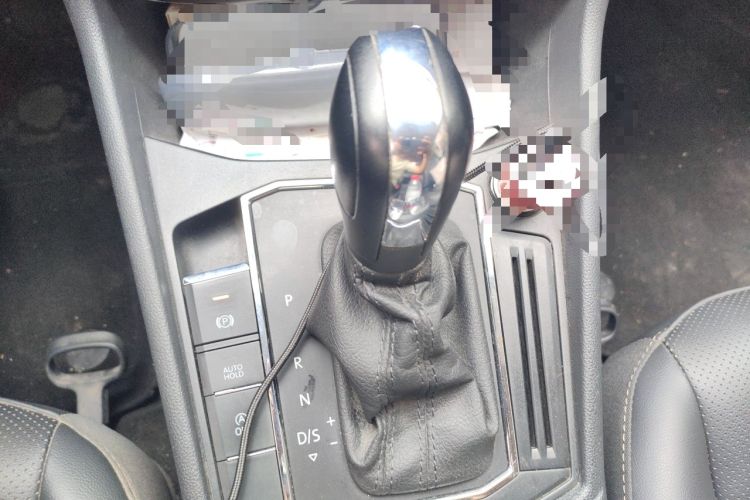 Used Volkswagen Lavida 2019 1.5L Automatic Comfort Edition China VI Standard Gear Lever