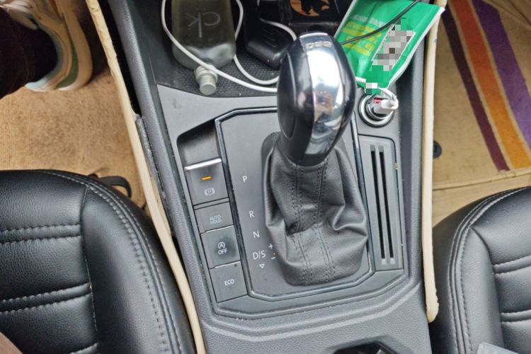 Used Volkswagen Lavida 2019 280TSI DSG Comfort Edition China VI standard Gear Lever