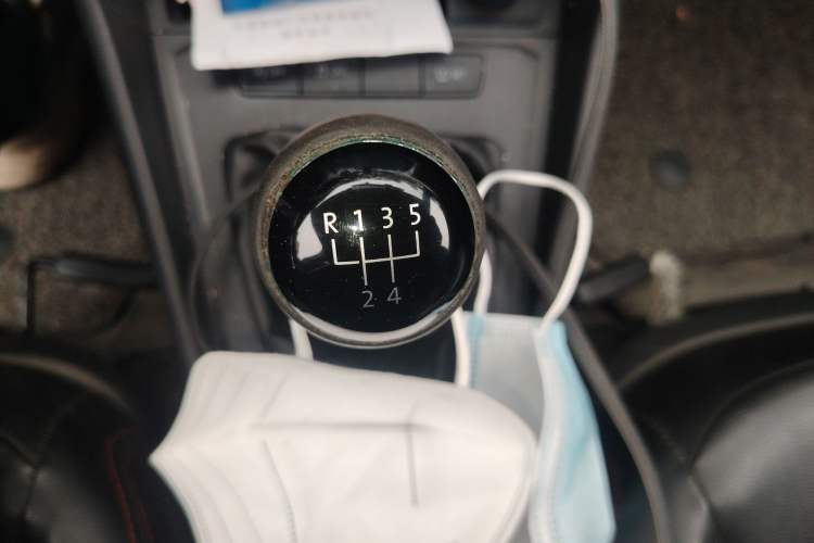 Used Volkswagen Lavida 2019 Lavida Start 1.5L Manual Fashion Edition China VI Standard Gear Lever