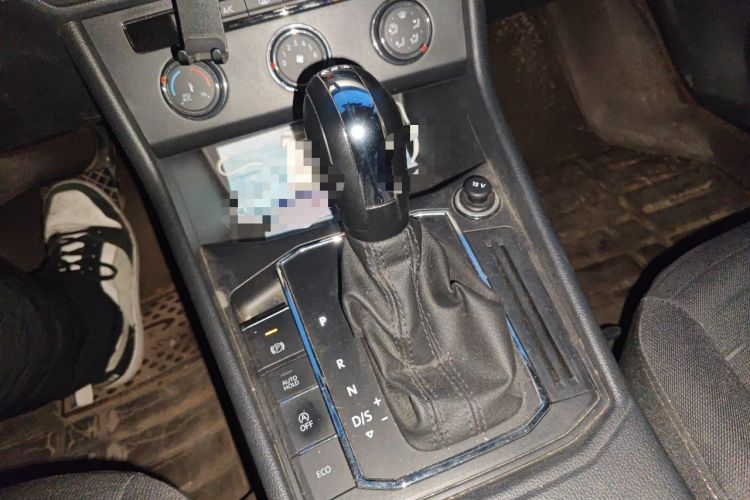 Used Volkswagen Lavida 2019 280TSI DSG Comfort Edition China VI standard Gear Lever