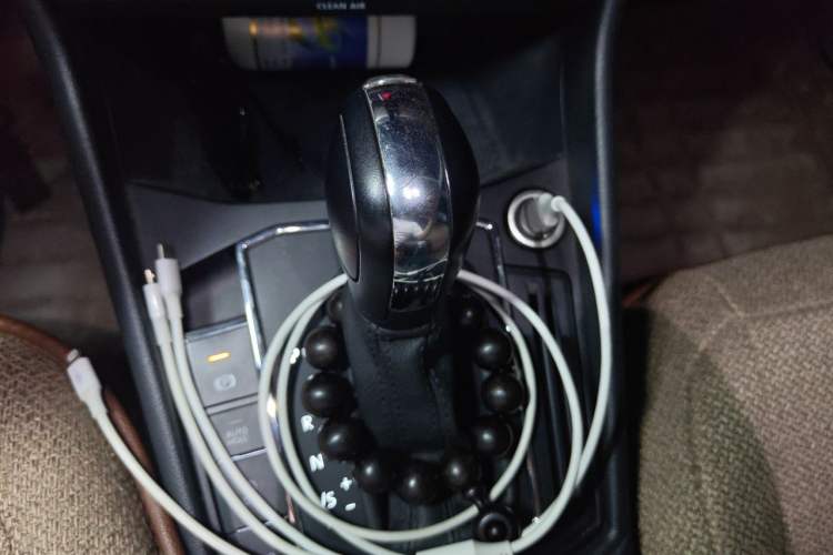 Used Volkswagen Lavida 2019 280TSI DSG Comfort Edition China VI standard Gear Lever