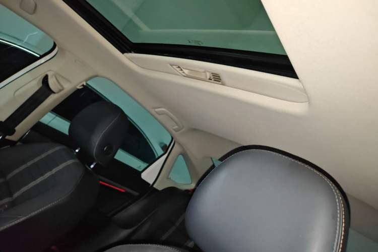 Used Volkswagen Lavida 2019 280TSI DSG Comfort Edition China VI standard Headliner