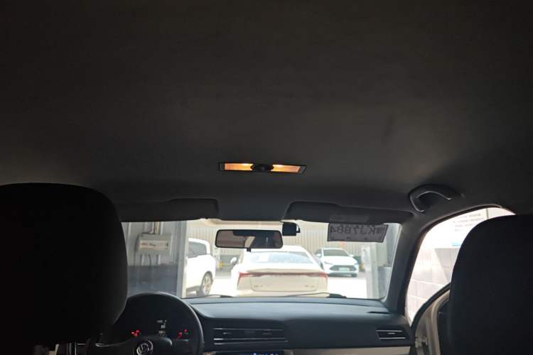 Used Volkswagen Lavida 2019 Lavida Start 1.5L Automatic Trendy Version China VI Standard Headliner