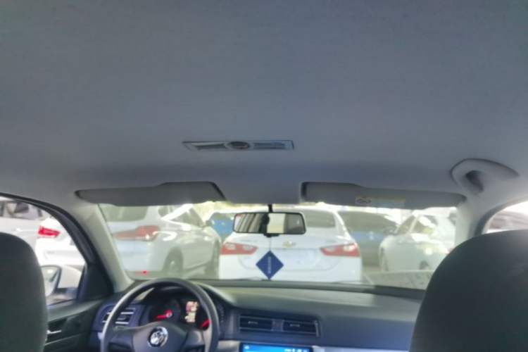 Used Volkswagen Lavida 2019 Lavida Start 1.5L Automatic Trendy Version China VI Standard Headliner