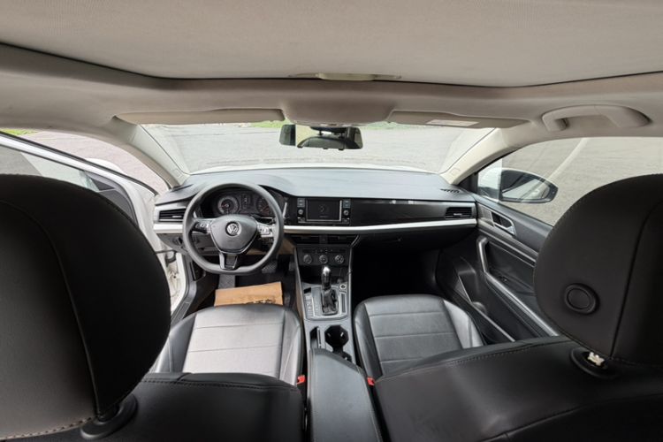 Used Volkswagen Lavida 2019 1.5L Automatic Comfort Edition China VI Standard Headliner