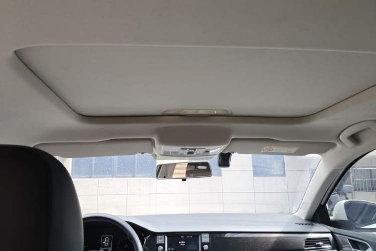 Used Volkswagen Lavida 2019 280TSI DSG Comfort Edition China VI standard Headliner