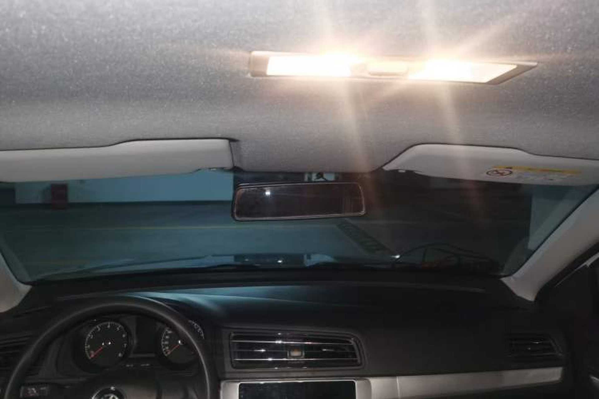 Used Volkswagen Lavida 2019 Lavida Start 1.5L Automatic Trendy Version China VI Standard Headliner