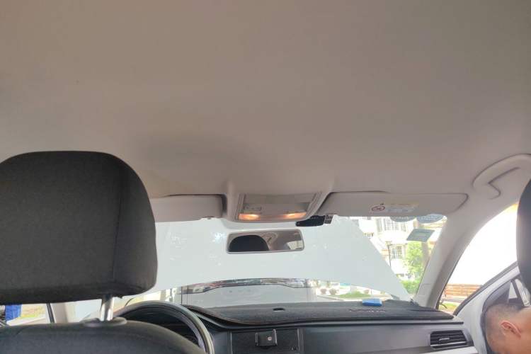 Used Volkswagen Lavida 2019 1.5L Automatic Fashion Edition China VI Headliner