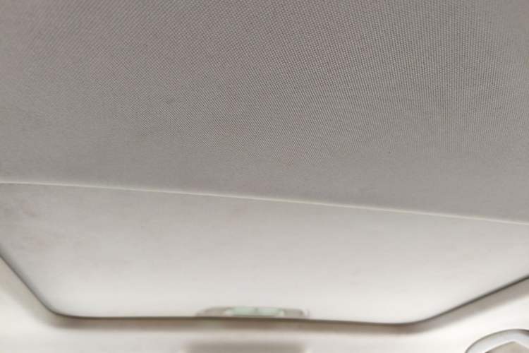 Used Volkswagen Lavida 2019 1.5L Manual Comfort Edition China VI Standard Headliner
