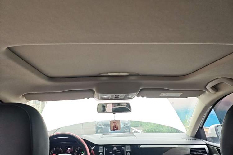 Used Volkswagen Lavida 2019 280TSI DSG Comfort Edition China VI standard Headliner