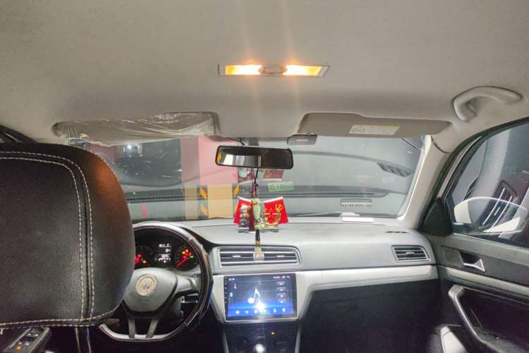 Used Volkswagen Lavida 2019 Lavida Start 1.5L Automatic Trendy Version China VI Standard Headliner