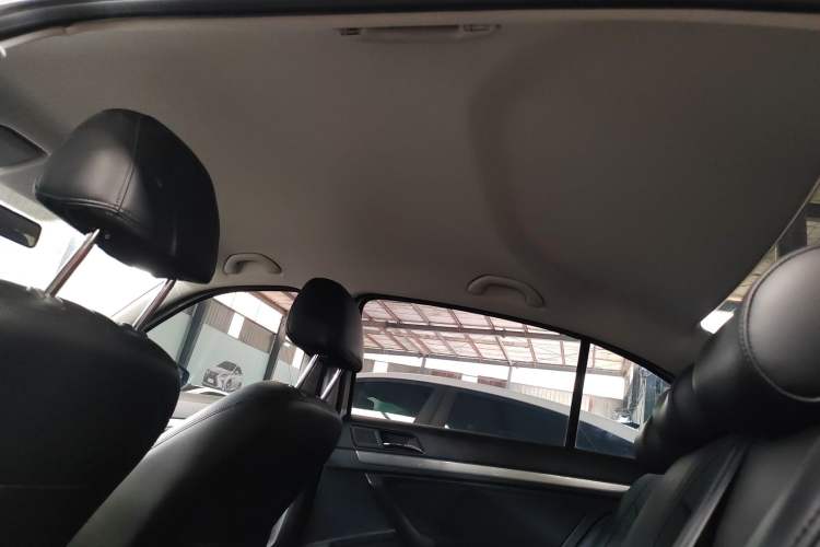 Used Volkswagen Lavida 2019 Lavida Start 1.5L Automatic Trendy Version China VI Standard Headliner