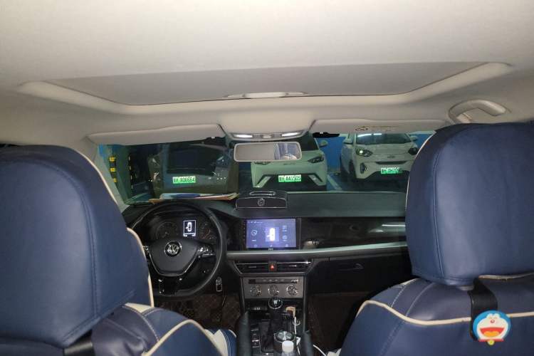Used Volkswagen Lavida 2019 1.5L Manual Comfort Edition China VI Standard Headliner