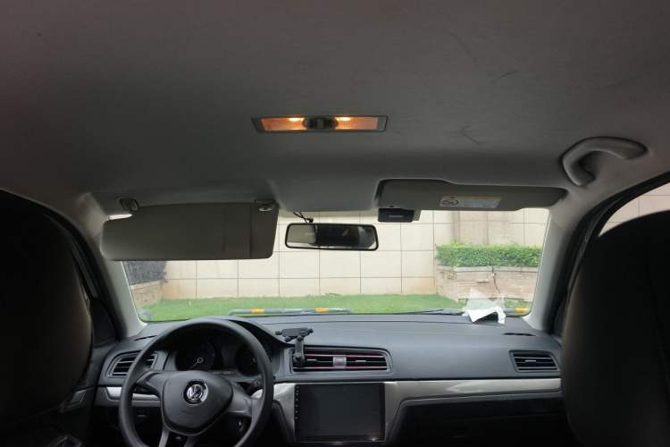 Used Volkswagen Lavida 2019 Lavida Start 1.5L Automatic Trendy Version China VI Standard Headliner
