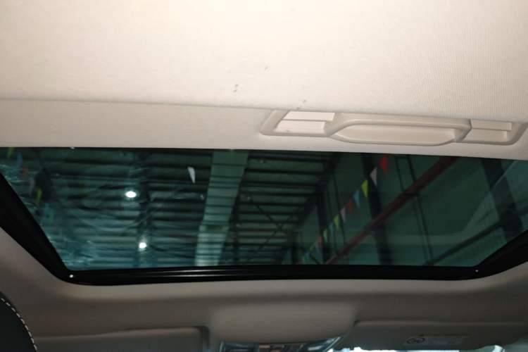 Used Volkswagen Lavida 2019 1.5L Automatic Comfort Edition China VI Standard Headliner