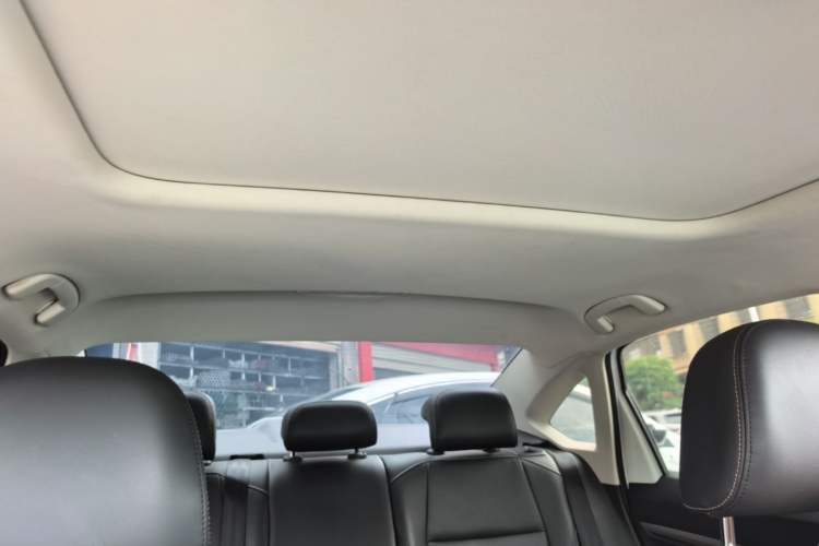Used Volkswagen Lavida 2019 1.5L Automatic Comfort Edition China VI Standard Headliner