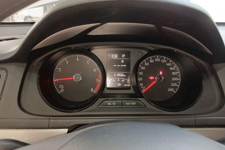 Used Volkswagen Lavida 2019 Lavida Start 1.5L Automatic Trendy Version China VI Standard Instrument Cluster