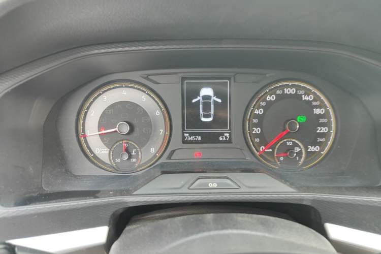 Used Volkswagen Lavida 2019 1.5L Automatic Fashion Edition China VI Instrument Cluster