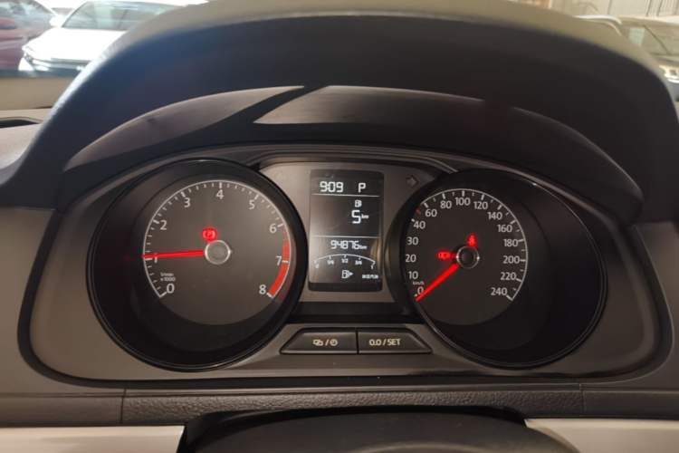 Used Volkswagen Lavida 2019 Lavida Start 1.5L Automatic Trendy Version China VI Standard Instrument Cluster