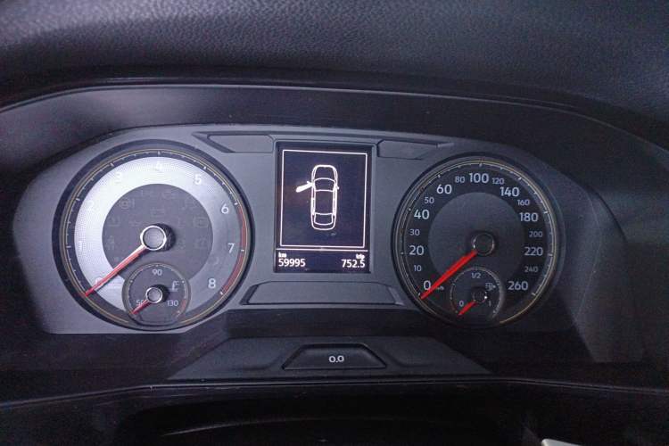 Used Volkswagen Lavida 2019 1.5L Automatic Comfort Edition China VI Standard Instrument Cluster