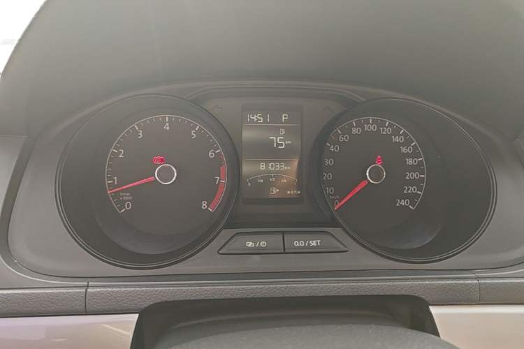 Used Volkswagen Lavida 2019 Lavida Start 1.5L Automatic Trendy Version China VI Standard Instrument Cluster