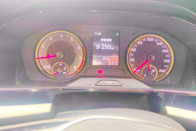 Used Volkswagen Lavida 2019 1.5L Automatic Comfort Edition China VI Standard Instrument Cluster