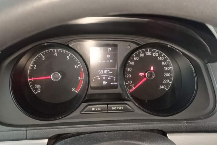 Used Volkswagen Lavida 2019 Lavida Start 1.5L Automatic Trendy Version China VI Standard Instrument Cluster