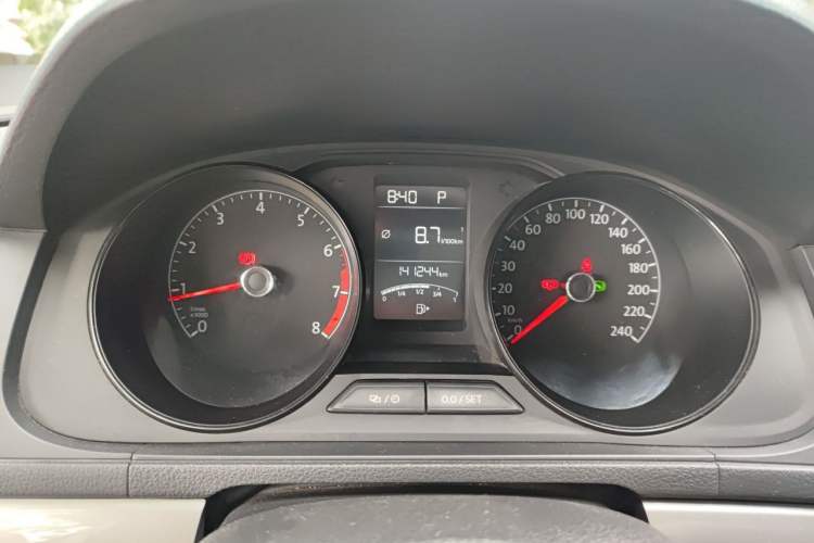 Used Volkswagen Lavida 2019 Lavida Start 1.5L Automatic Trendy Version China VI Standard Instrument Cluster