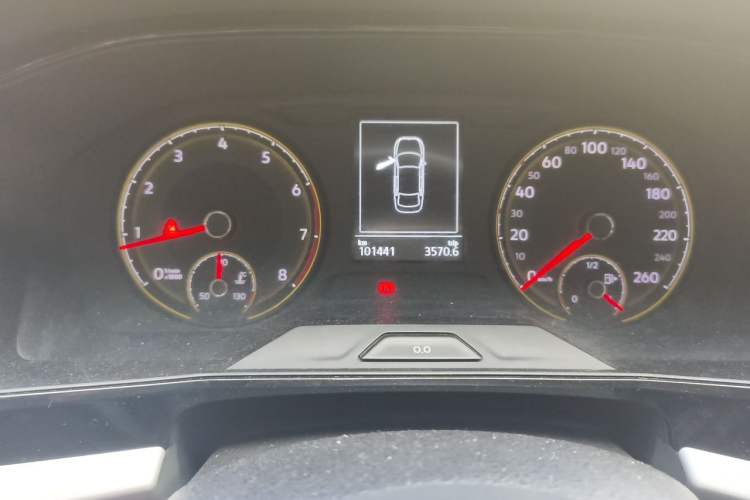 Used Volkswagen Lavida 2019 280TSI DSG Comfort Edition China VI standard Instrument Cluster