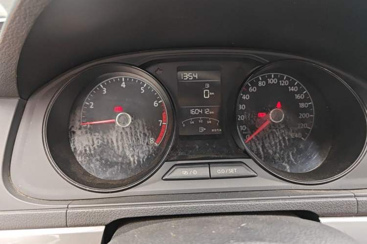 Used Volkswagen Lavida 2019 Lavida Start 1.5L Manual Fashion Edition China VI Standard Instrument Cluster