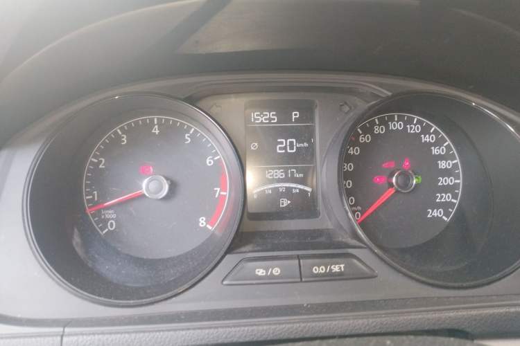 Used Volkswagen Lavida 2019 Lavida Start 1.5L Automatic Trendy Version China VI Standard Instrument Cluster