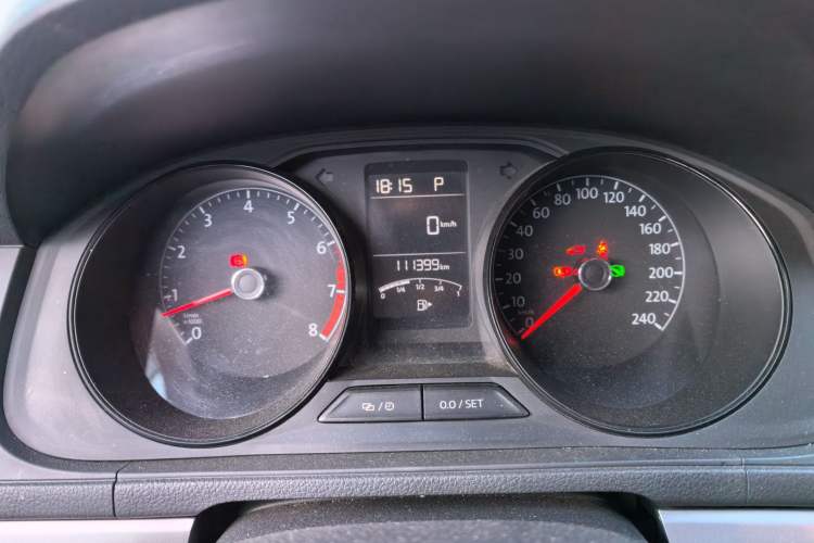 Used Volkswagen Lavida 2019 Lavida Start 1.5L Automatic Trendy Version China VI Standard Instrument Cluster
