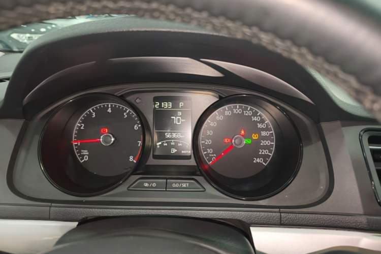 Used Volkswagen Lavida 2019 Lavida Start 1.5L Automatic Trendy Version China VI Standard Instrument Cluster