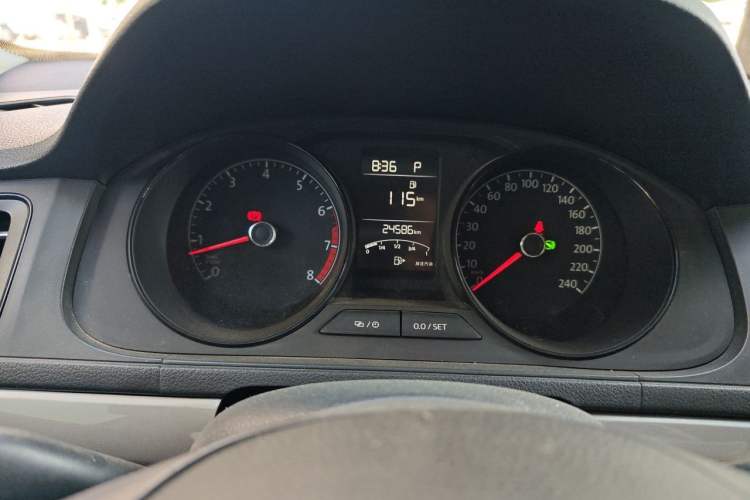 Used Volkswagen Lavida 2019 Lavida Start 1.5L Automatic Trendy Version China VI Standard Instrument Cluster