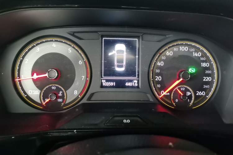 Used Volkswagen Lavida 2019 1.5L Automatic Vision Edition China VI Standard Instrument Cluster