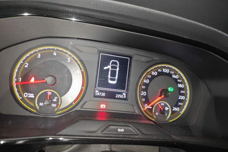Used Volkswagen Lavida 2019 1.5L Automatic Comfort Edition China VI Standard Instrument Cluster