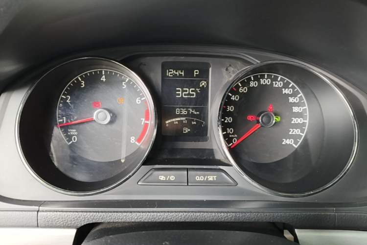 Used Volkswagen Lavida 2019 Lavida Start 1.5L Automatic Comfort Edition China VI Standard Instrument Cluster