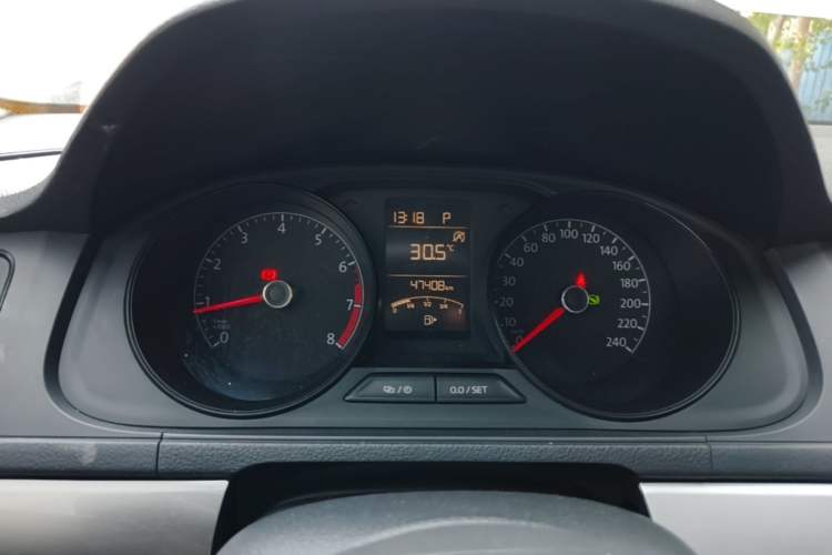 Used Volkswagen Lavida 2019 Lavida Start 1.5L Automatic Trendy Version China VI Standard Instrument Cluster
