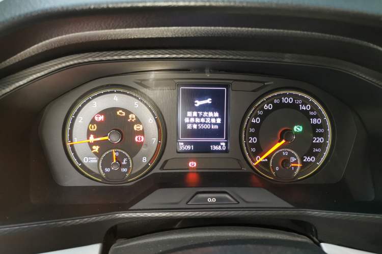 Used Volkswagen Lavida 2019 1.5L Automatic Fashion Edition China VI Instrument Cluster