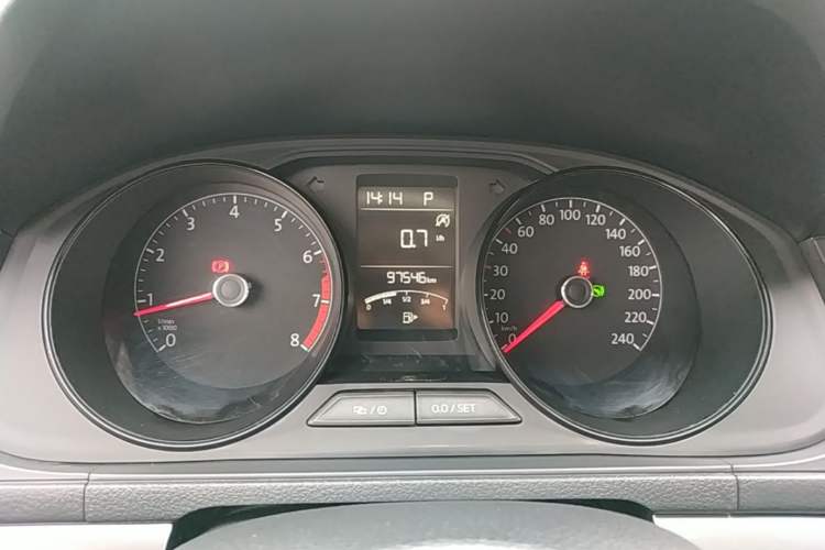 Used Volkswagen Lavida 2019 Lavida Start 1.5L Automatic Trendy Version China VI Standard Instrument Cluster