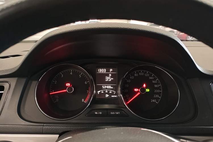 Used Volkswagen Lavida 2019 Lavida Start 1.5L Automatic Comfort Edition China VI Standard Instrument Cluster