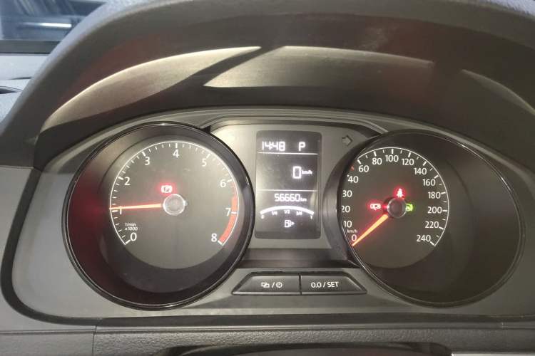 Used Volkswagen Lavida 2019 Lavida Start 1.5L Automatic Trendy Version China VI Standard Instrument Cluster