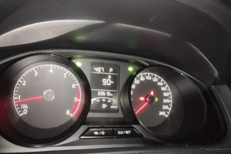 Used Volkswagen Lavida 2019 Lavida Start 1.5L Automatic Trendy Version China VI Standard Instrument Cluster