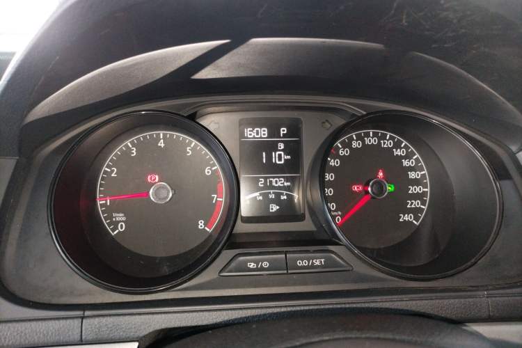 Used Volkswagen Lavida 2019 Lavida Start 1.5L Automatic Trendy Version China VI Standard Instrument Cluster