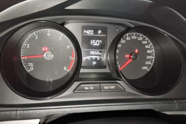 Used Volkswagen Lavida 2019 Lavida Start 1.5L Automatic Trendy Version China VI Standard Instrument Cluster