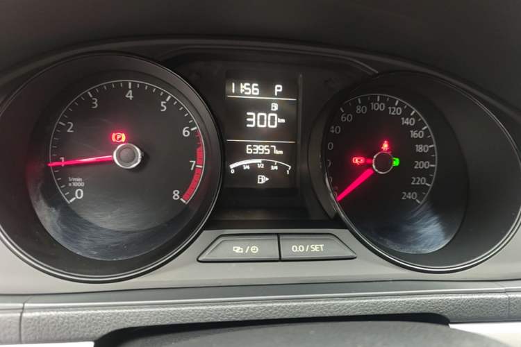 Used Volkswagen Lavida 2019 Lavida Start 1.5L Automatic Trendy Version China VI Standard Instrument Cluster
