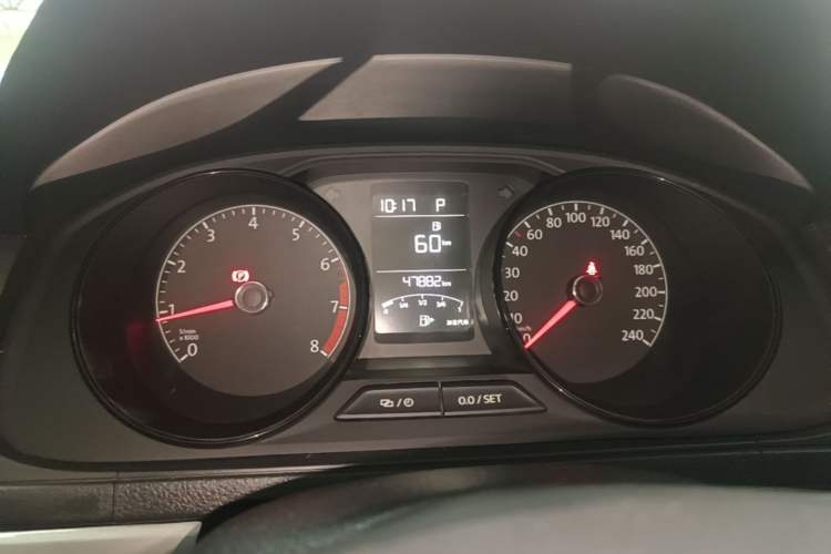 Used Volkswagen Lavida 2019 Lavida Start 1.5L Automatic Trendy Version China VI Standard Instrument Cluster